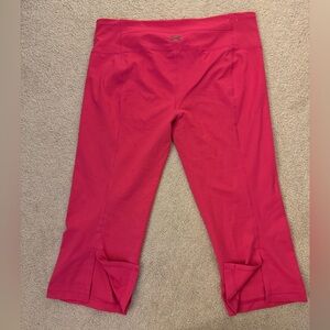 Under Armour Vibrant Pink Workout Capris